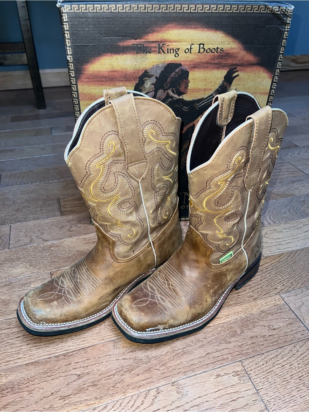 Cheyenne Western Cowboy Boots - size 26.5 Cowhide